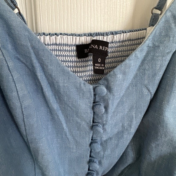 Banana Republic, Jumpsuit, button style, belted, cropped leg, Blue, Size 0 - Picture 8 of 10